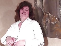 Калон модели бабка бо волосатой вагиной